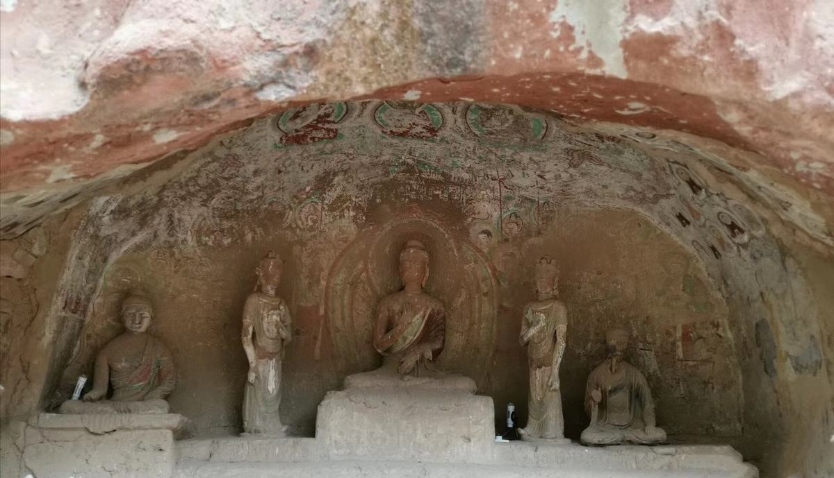 Binglingsi Grottoes in Gansu