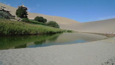 Mingshashan and Yueyaquan Dunhuang