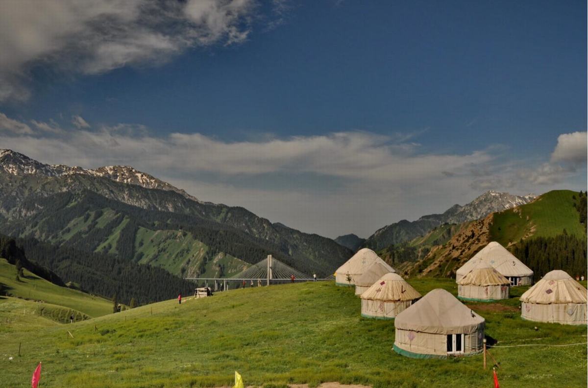 Xinjiang Fruit Valley