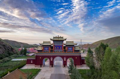 Horse's Hoof Temple