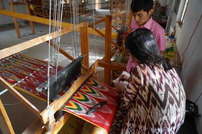 Hotan Atlas Silk Handicraft