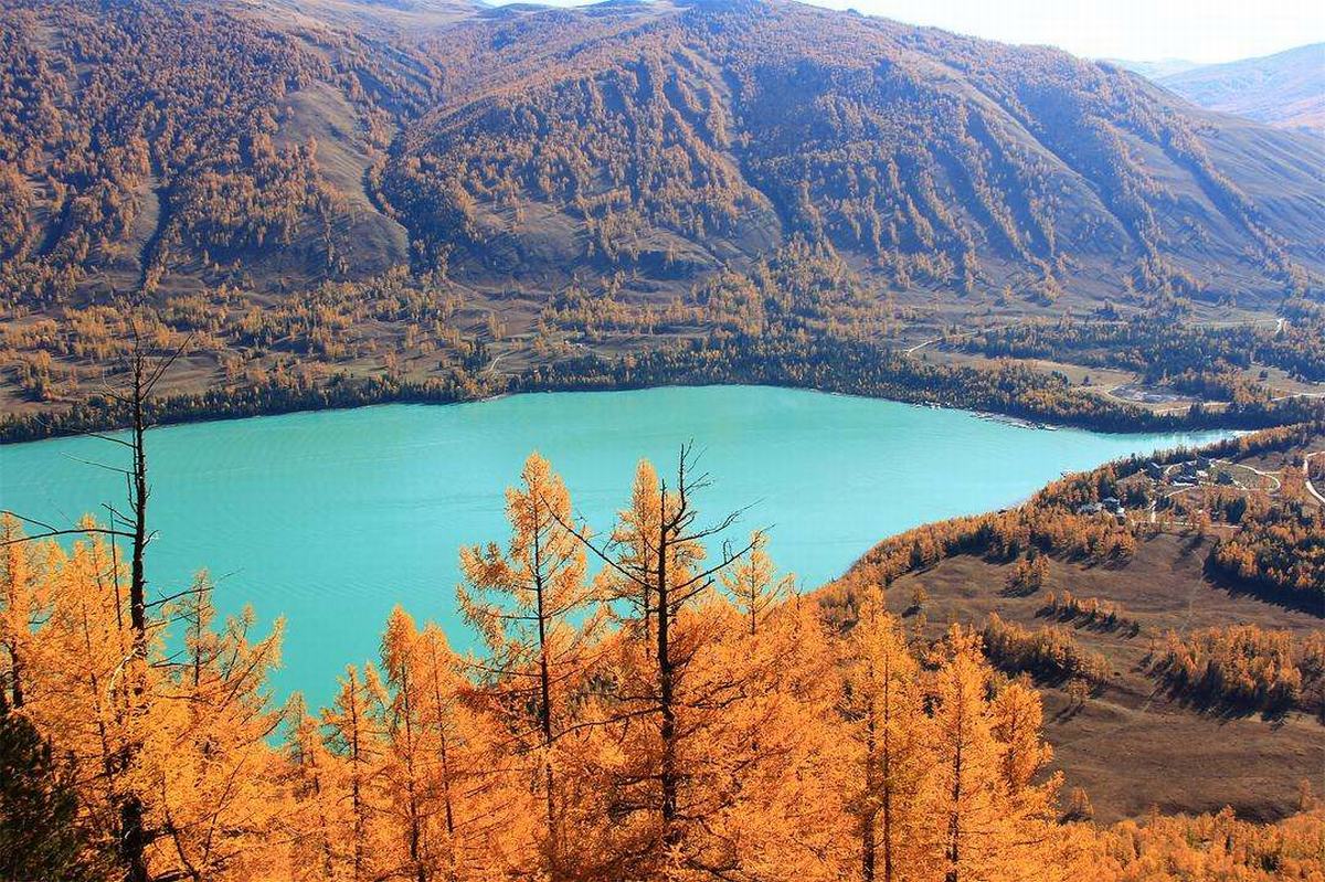 Kanas Lake Xinjiang