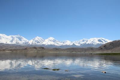 Karakuri Lake