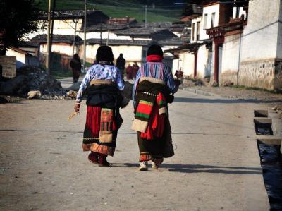 Langmu Monastery Town