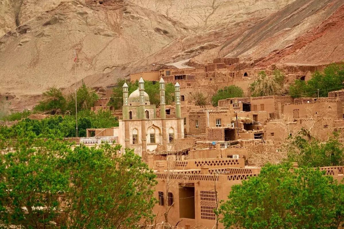 Mazar Village in Tuyoq Valley - Turpan, Xinjiang