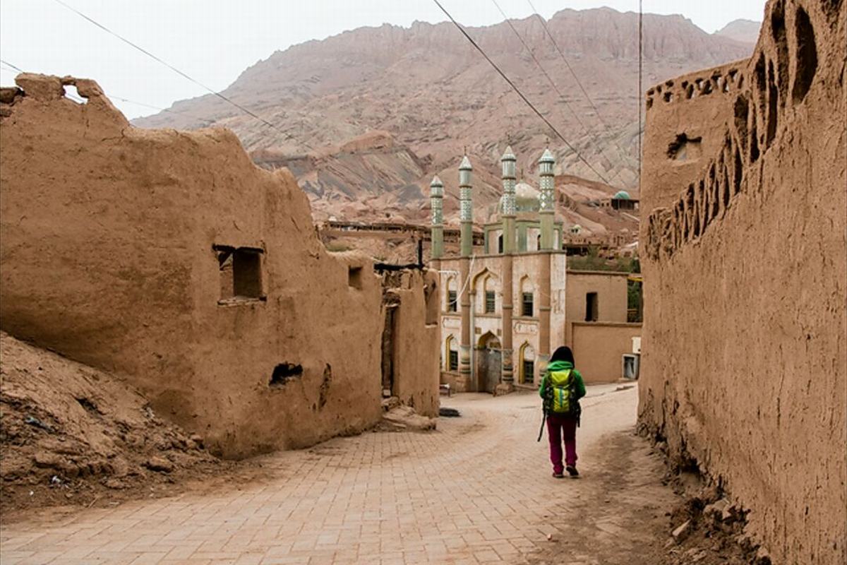 Mazar Village in Tuyoq Valley