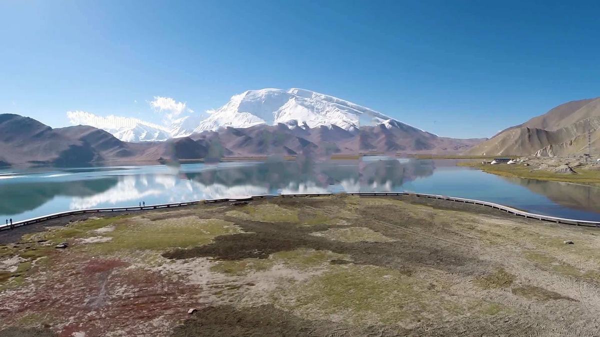 Xinjiang Muztagata Peak