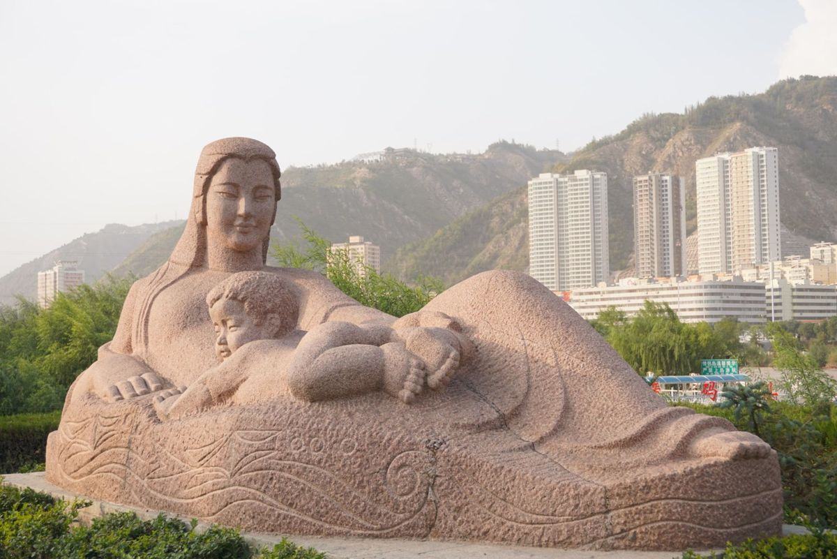 Statue of Mother Yellow River