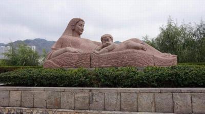 Statue of Mother Yellow River