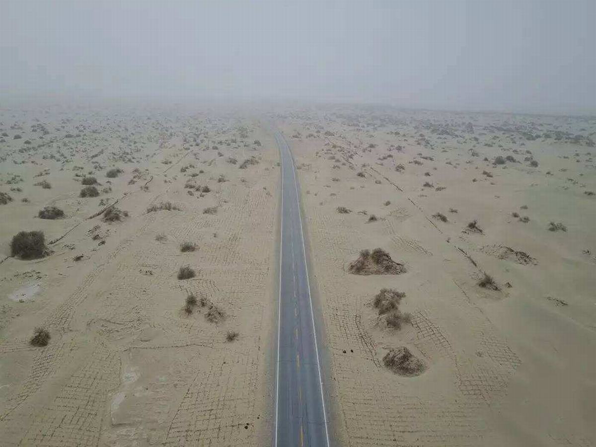 Taklamakan Desert Xinjiang