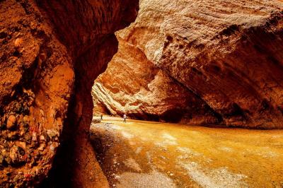 Tianshan Mysterious Grand Canyon Kuqa, Xinjiang