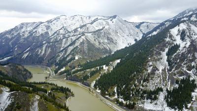 Urumqi Tianshan Grand Canyon